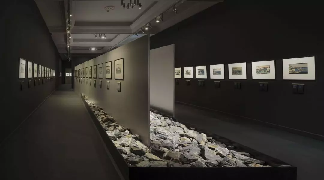 Wyróżnienie w kategorii PRZESTRZEŃ PUBLICZNA, wystawa „Hokusai. Wędrując…”