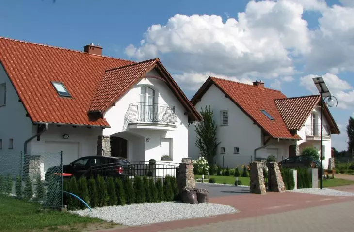 Estate of houses from Leca BLOK