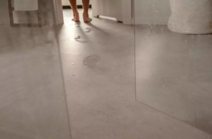 Na zdjęciu: podłoga winylowa Rigio Cement Stone