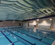 Acoustic system at the swimming pool
