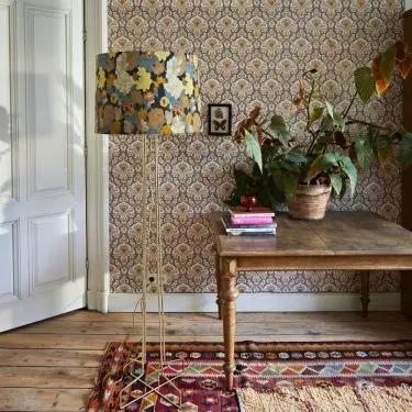 Climate floor lamps
