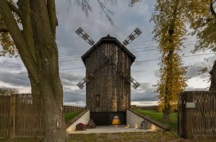 front view