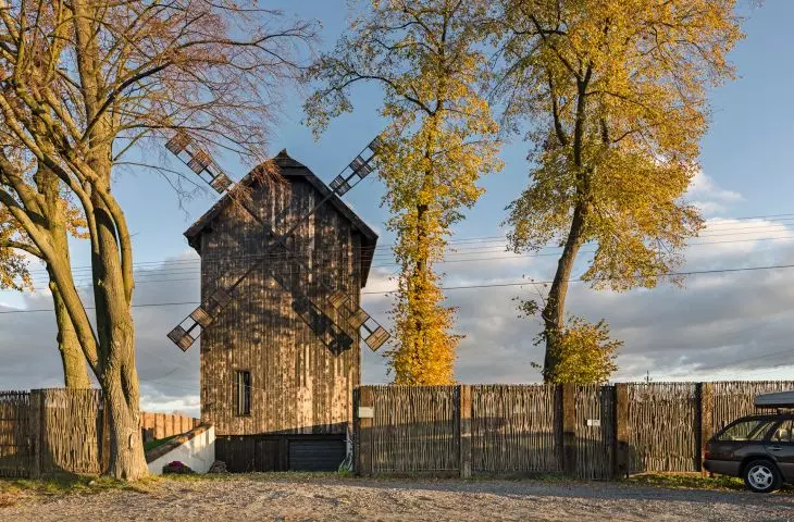 front view