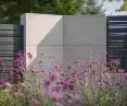 Beton architektoniczny jako nowatorskie wykończenie ogrodzenia