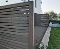 Przegroda tarasowa wykonana z elementów systemu Hartika Parkan