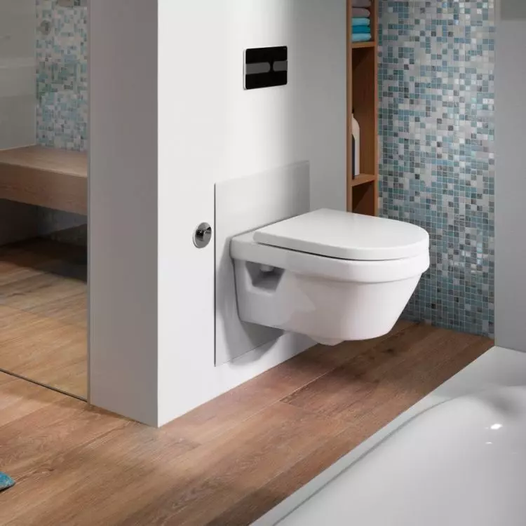 Black accents in the bathroom
