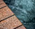 Oil for terraces and garden furniture has a water-repellent effect