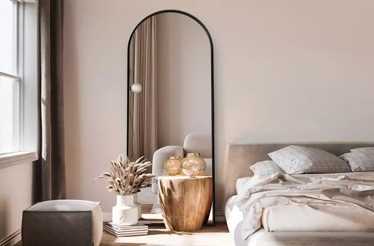 Modern manufactory creating mirrors with passion