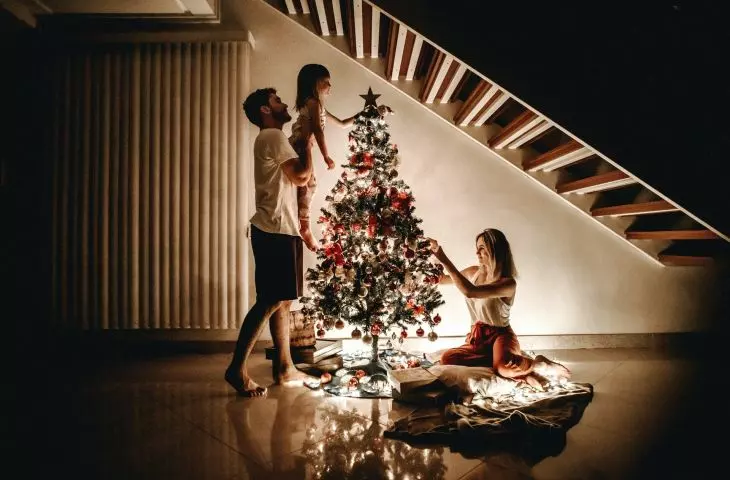 Christmas tree decorations
