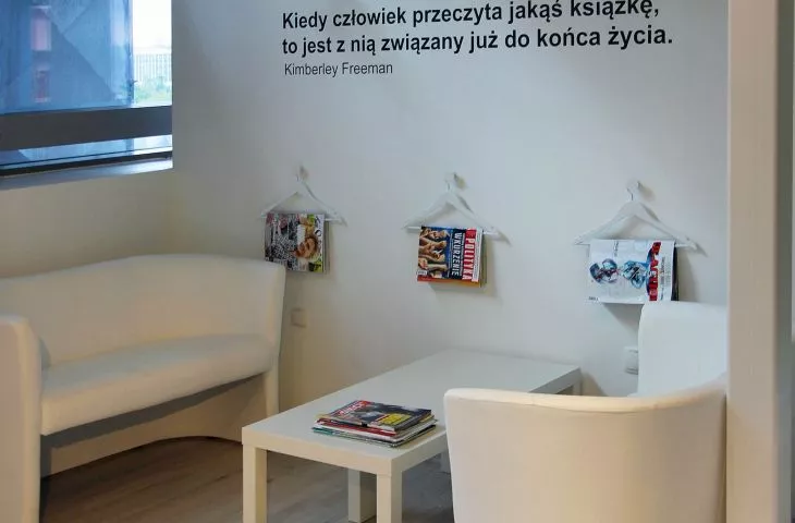 punkt biblioteczny w budynku CH Forum w Gliwicach