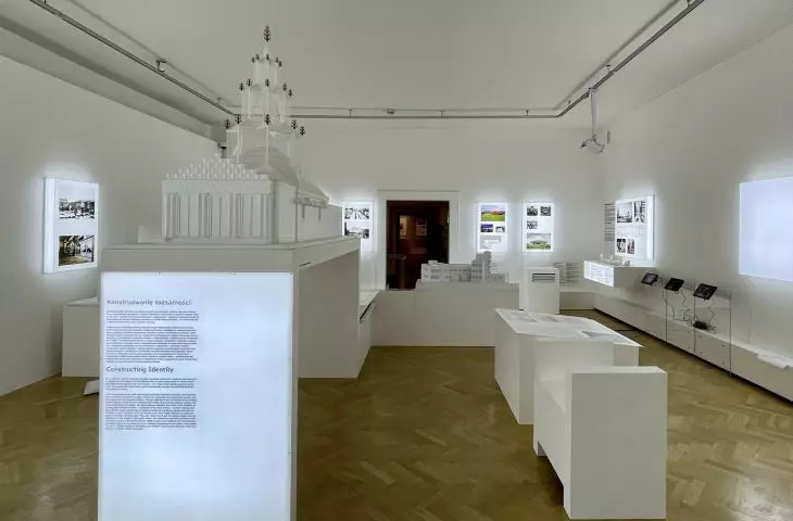 Przekroje. Galeria architektury polskiej XX i XXI w.