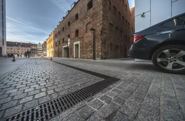 Wyspa Spichrzów Gdańsk  ACO Drain Multiline