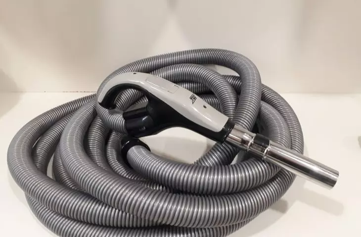 Central vacuum cleaner