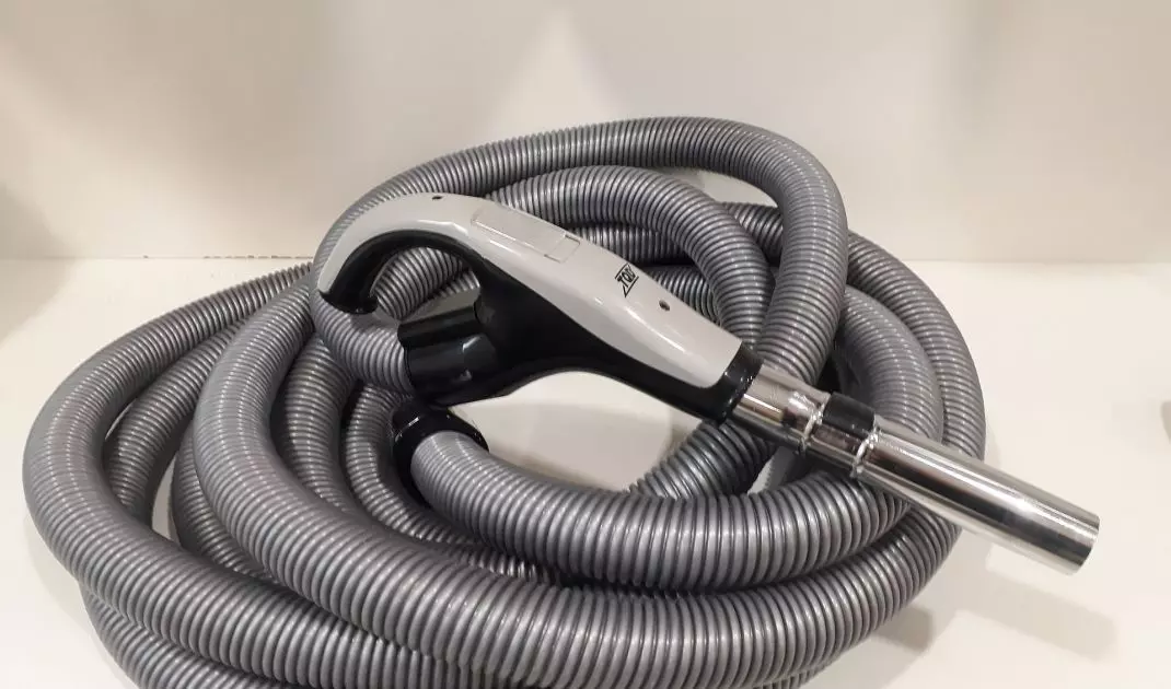Central vacuum cleaner