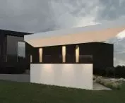 Dom na zboczu, rzeźbiarska forma