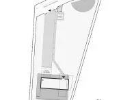 House on a slope, situation