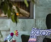 Detail - living room