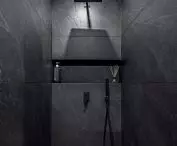 BAR_21 interior, black shower