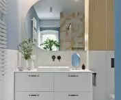 bathroom next to the bedroom