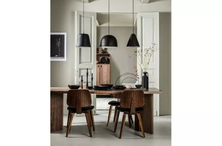 Unique chairs in interiors