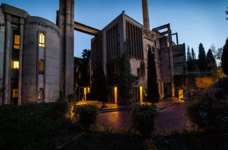 Fabrica