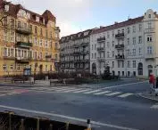 Skwer Eki z Małeki przy ul. Małeckiego - w pobliżu Rynku Łazarskiego w Poznaniu 
