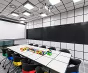 Projekt aranżacji wnętrz biura Brain Embassy w Warszawie