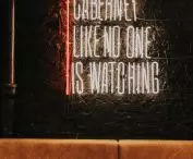 Characteristic elements are neon signs