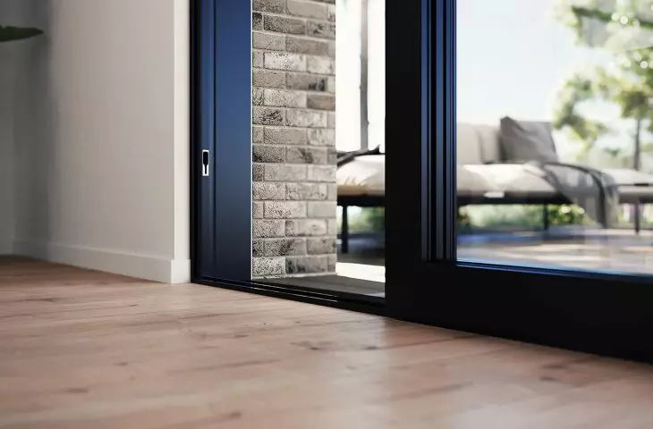 MasterPatio - a solution with a flat threshold