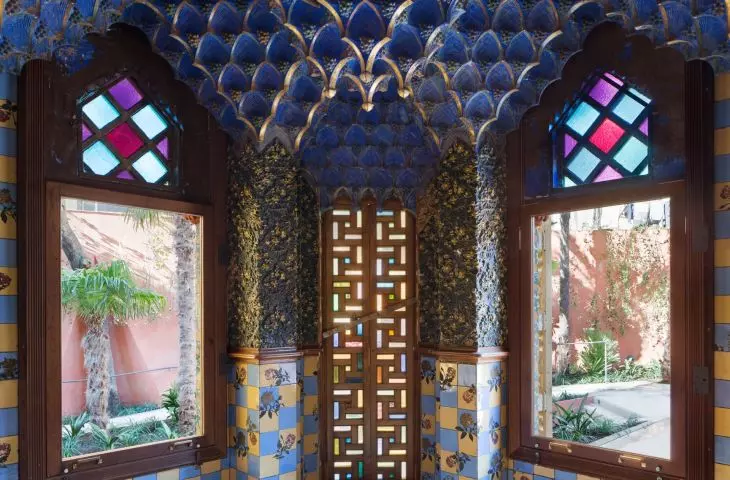 Casa Vicens, the roaster  