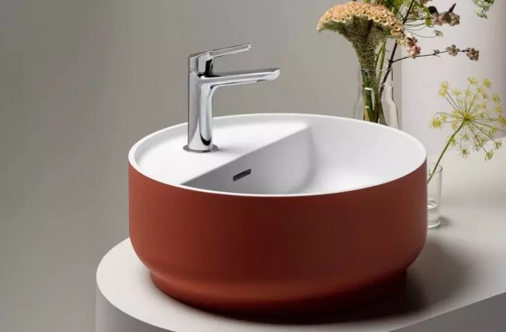 Beam - design by Visibility Cristalplant Biobased countertop washbasin + solid Irena ash console