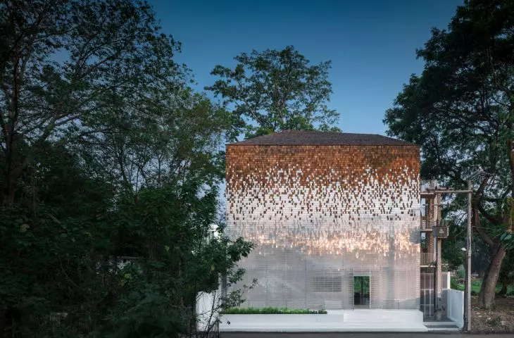 Little Shelter Hotel