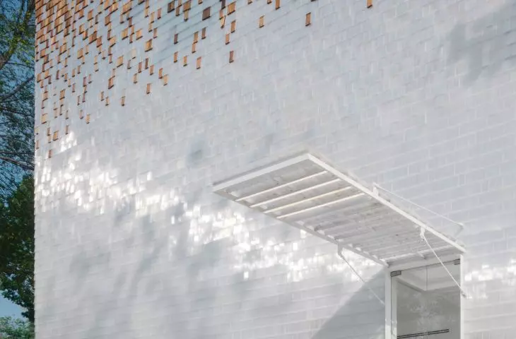 Little Shelter Hotel
