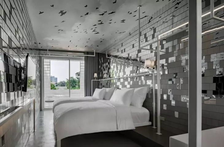 Little Shelter Hotel