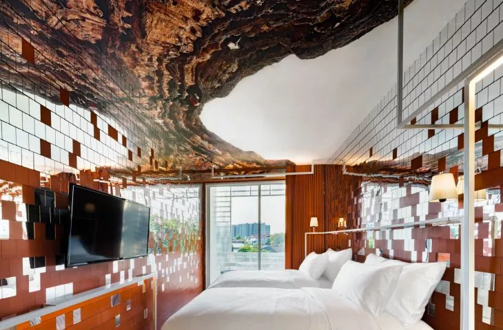 Little Shelter Hotel