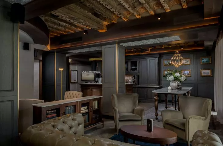 Hotel The Queens — Grand  Pacific