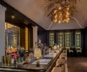 Hotel The Queens — bar