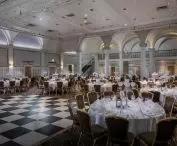 Hotel The Queens — sala bankietowa