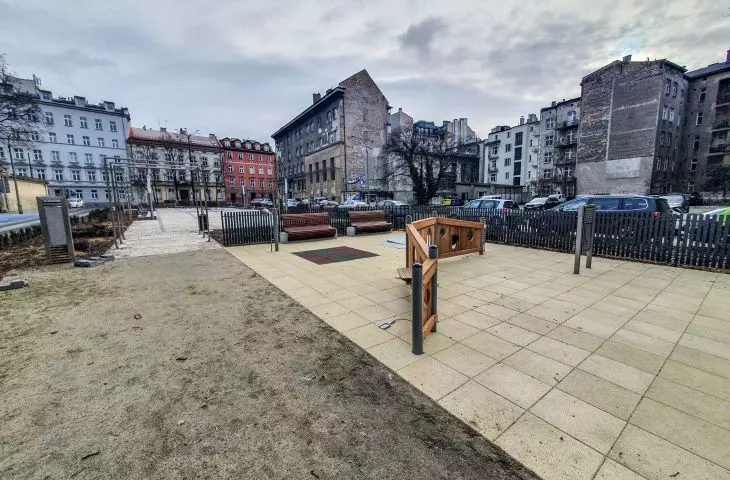 plac Biskupi