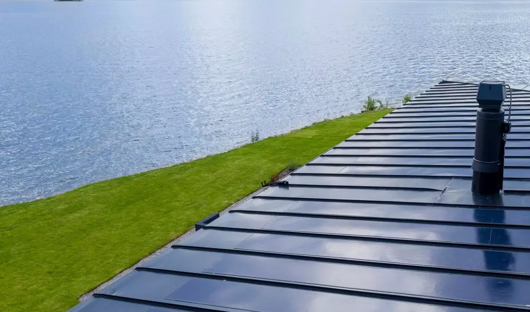 Pokrycie dachowe pełne energii z Lindab SolarRoofTM