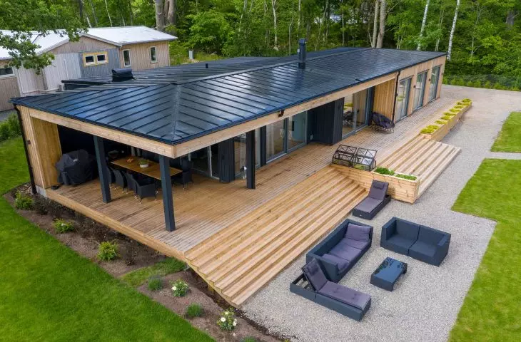 Roofing full of energy with Lindab SolarRoofTM