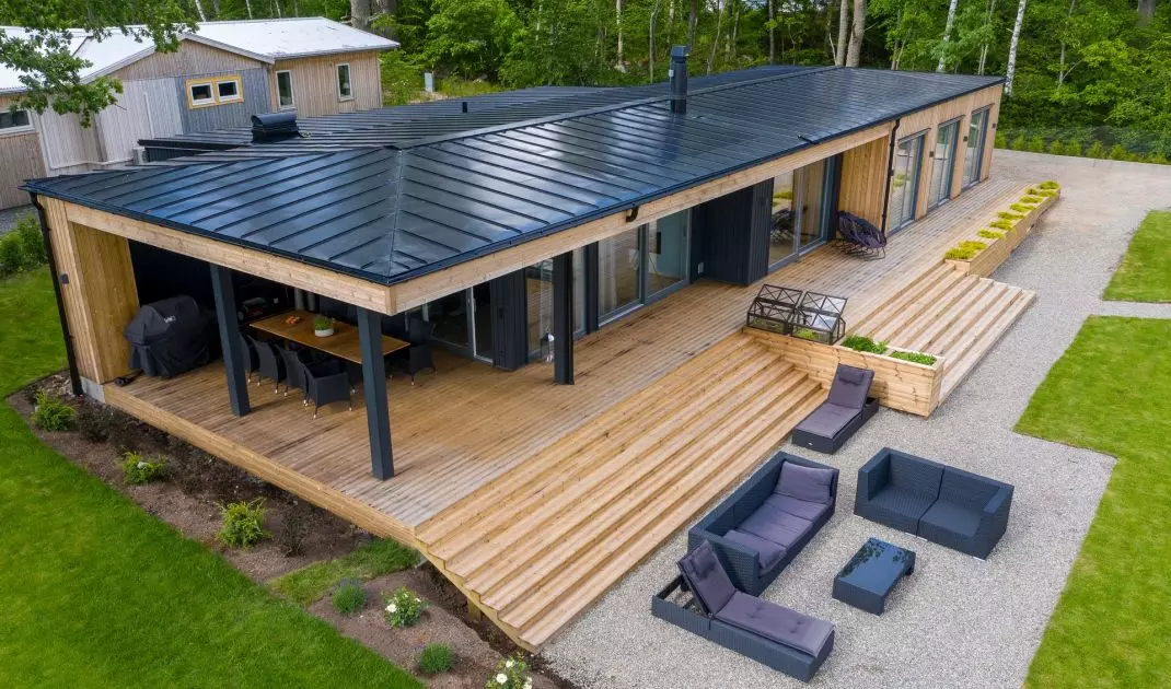 Pokrycie dachowe pełne energii z Lindab SolarRoofTM
