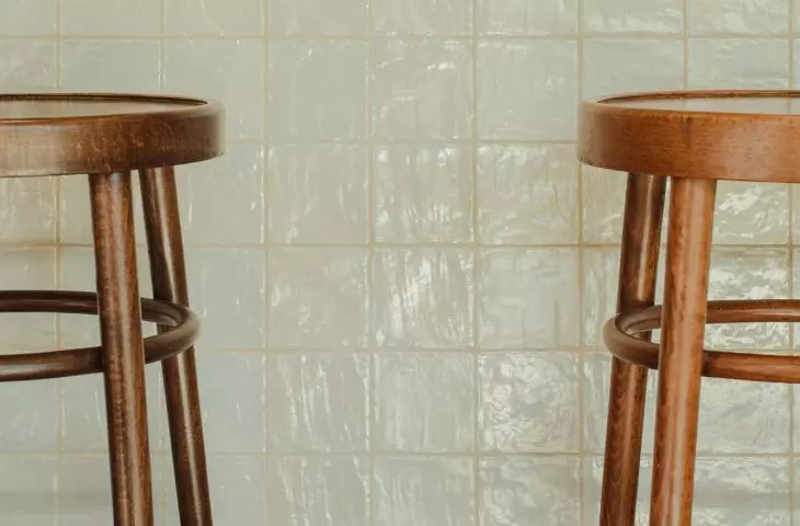 Ceramic bar tiles