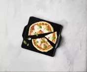 Gourmet pizza stone
