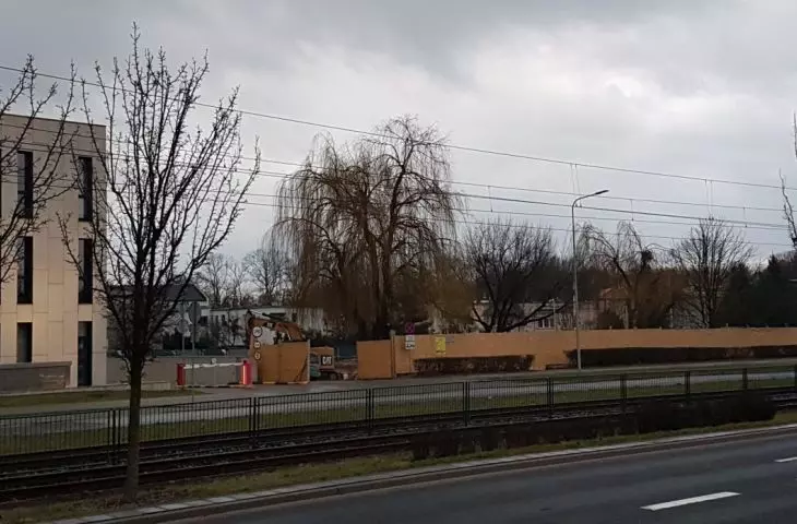 Teren po pawilonie handlowym, ul. Murawa, Poznań - miejsce pod zabudowę wg proj. Insomia Szymon Januszewski