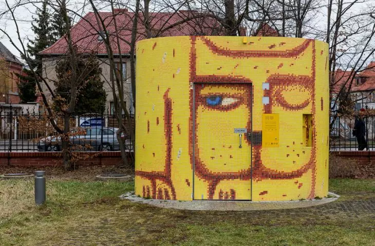 Toaleta przy Polanie Karłowickiej 