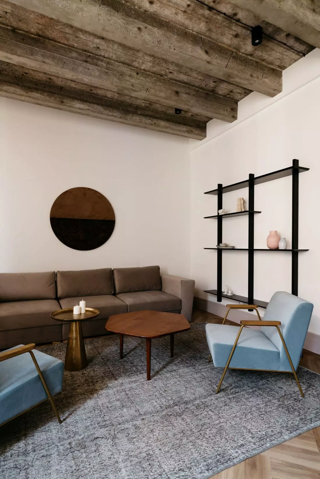 minimalistyczny salon
apartamentu Pełnia