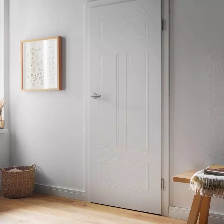 The ornamentation in Fresto models refers to simple, deep milling