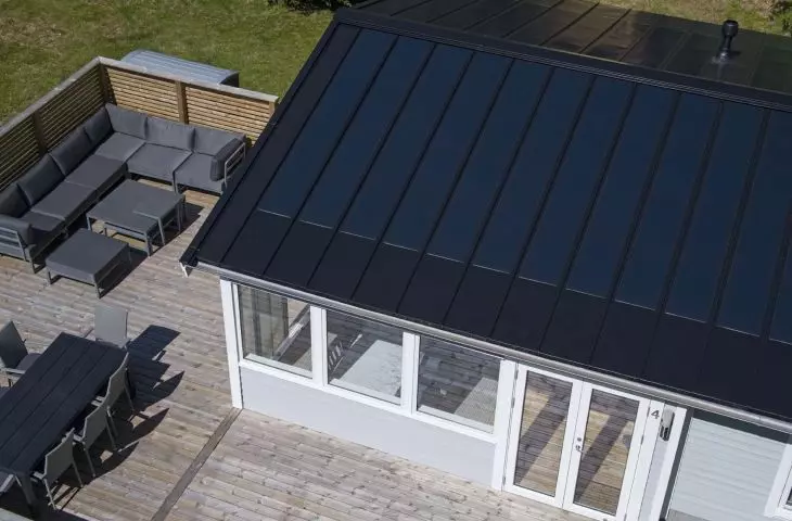 Home in an eco-climate