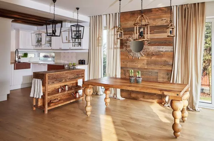 Aged wood